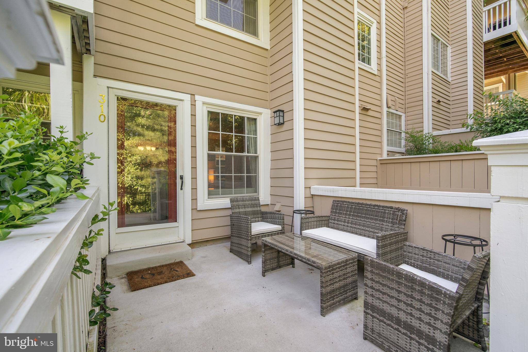 North Bethesda, MD 20852,5804 INMAN PARK CIR #310