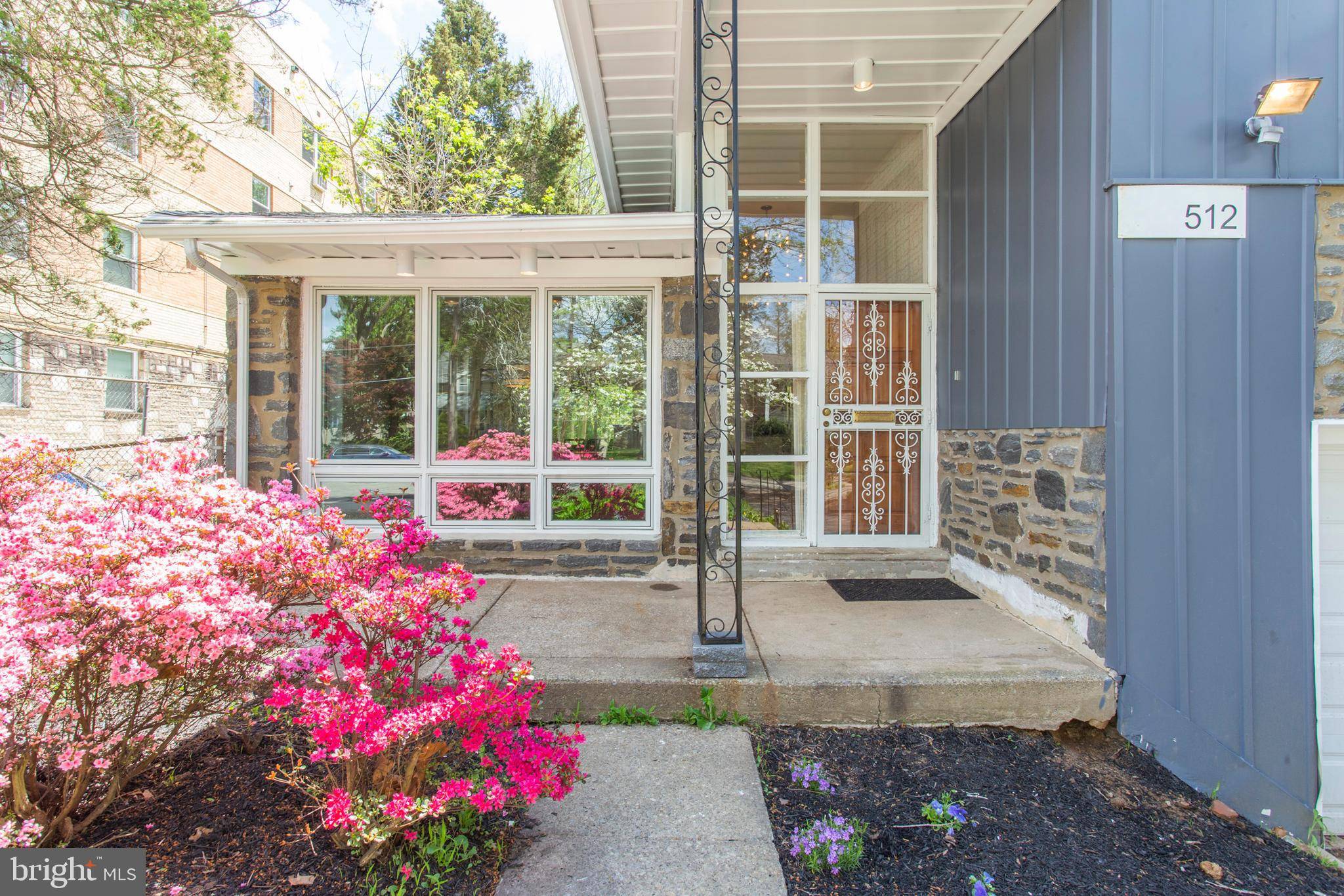 Philadelphia, PA 19119,512 E ROUMFORT RD