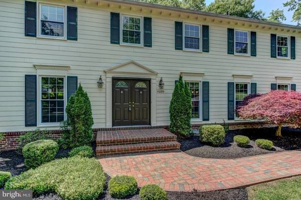 Vienna, VA 22182,9109 STREAMVIEW LN