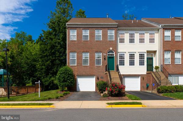 14633 SEASONS DR, Centreville, VA 20120