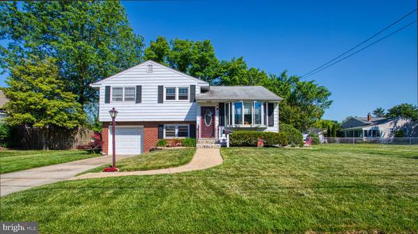 3 ROSETREE LN, West Deptford, NJ 08096