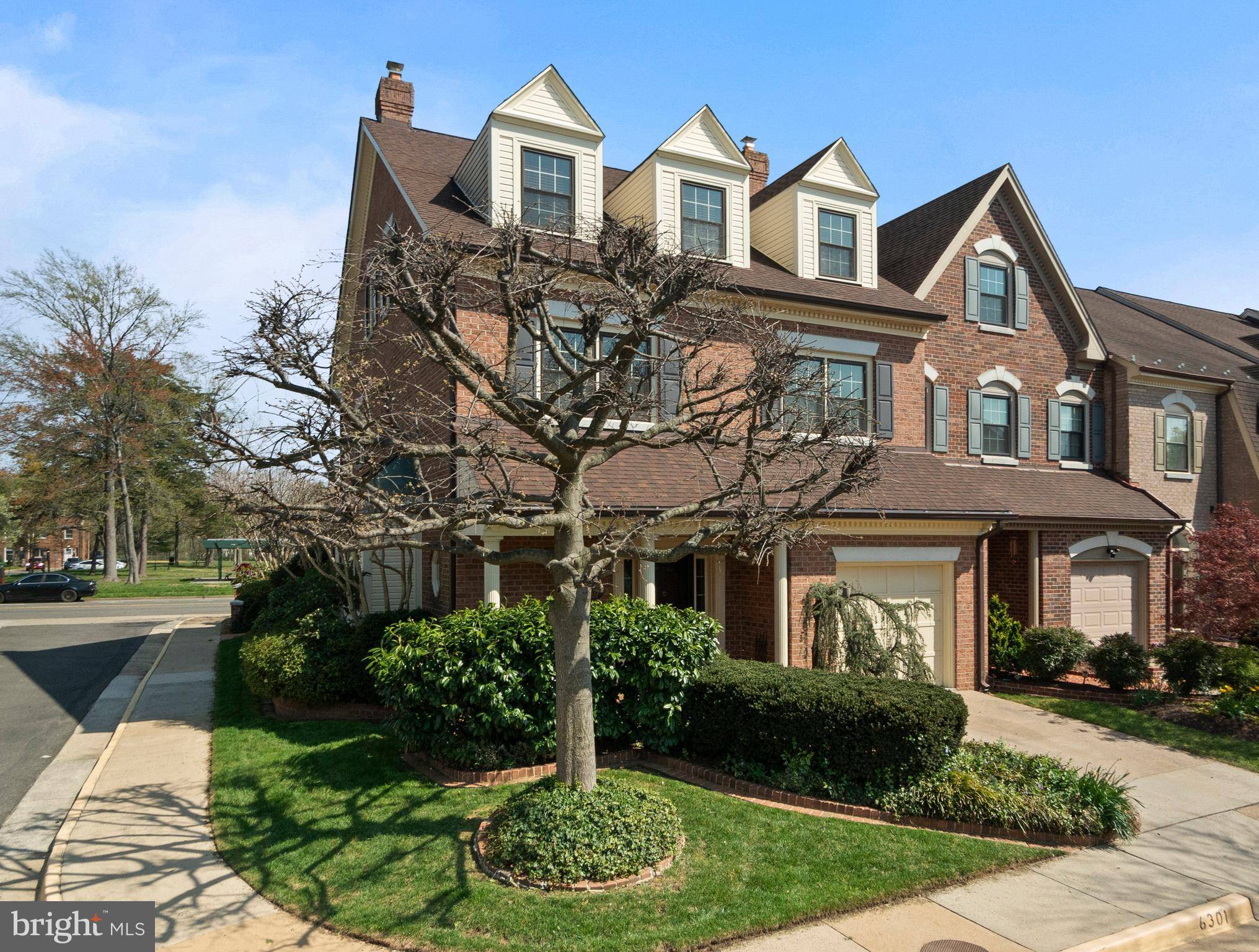 Alexandria, VA 22304,6301 CHAUCER VIEW CIR