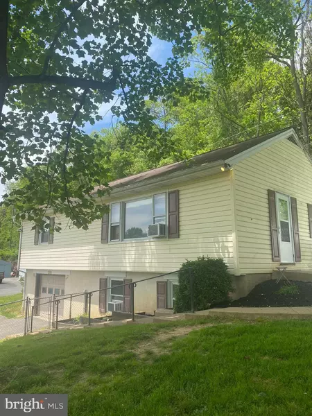 759 PENNSY RD, Willow Street, PA 17584