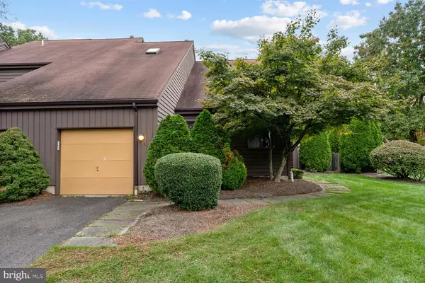 38 REBECCA, Ewing, NJ 08628