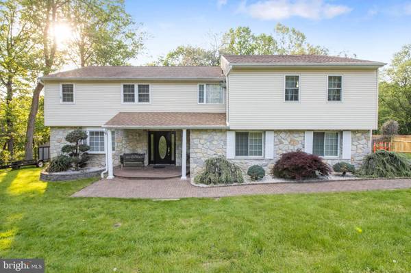 1604 PENNYPACK RD, Huntingdon Valley, PA 19006