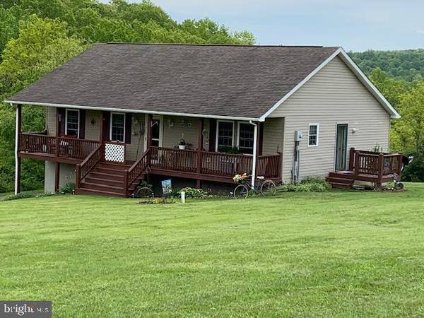 123 ROYAL CREST DR, Augusta, WV 26704