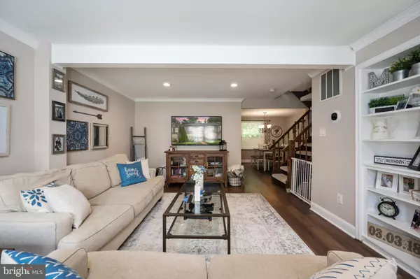 Reston, VA 20194,1558 TWISTED OAK DR