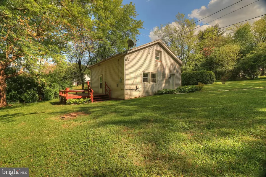 30 N WHITE PINE, Delta, PA 17314