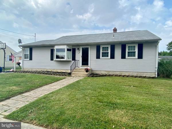 13 HARVARD RD, Pennsville, NJ 08070