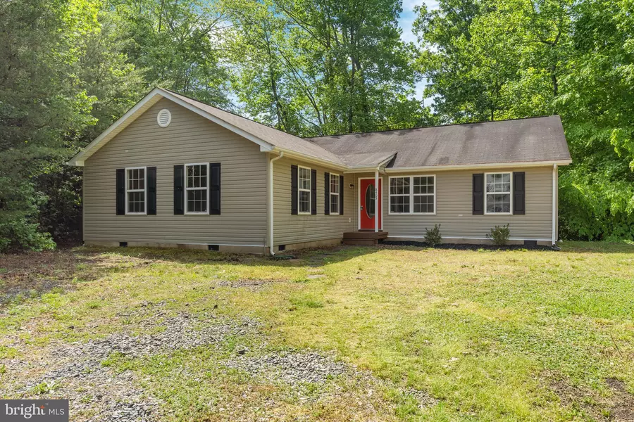 8405 COLFAX DR, King George, VA 22485