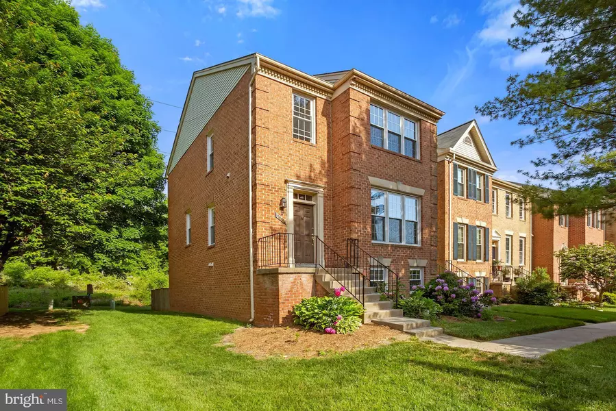 4015 MURDSTONE CT, Fairfax, VA 22033