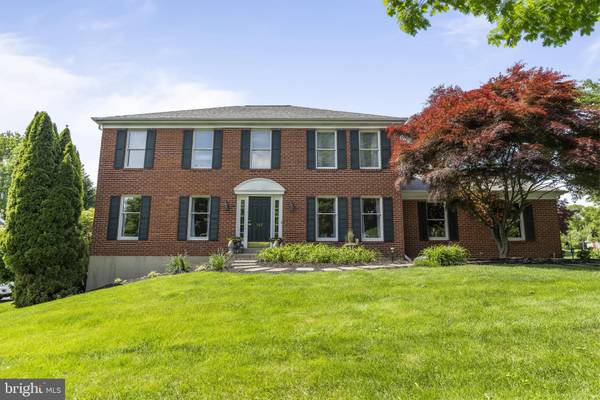 107 TROWBRIDGE LN, Downingtown, PA 19335