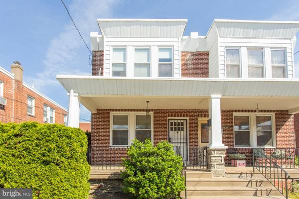 2219 MANOR AVE, Upper Darby, PA 19082