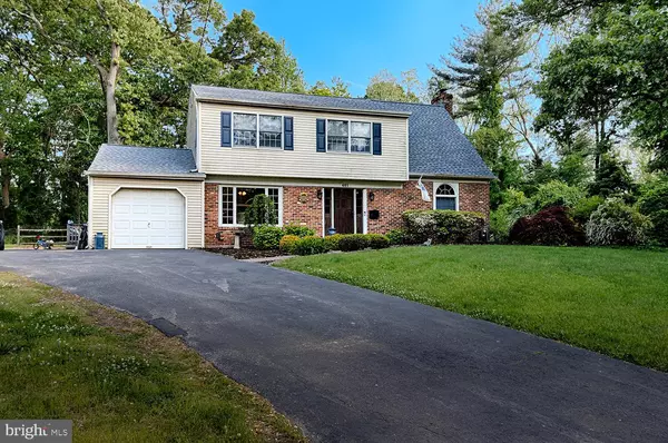 Cinnaminson, NJ 08077,461 BUTTONWOOD LN