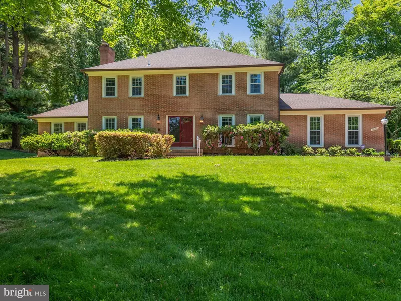 7000 GREENTREE RD, Bethesda, MD 20817