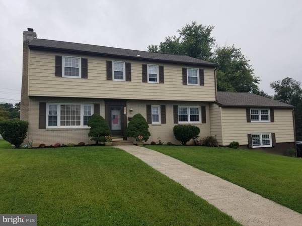 2014 HEMLOCK RD, Norristown, PA 19403