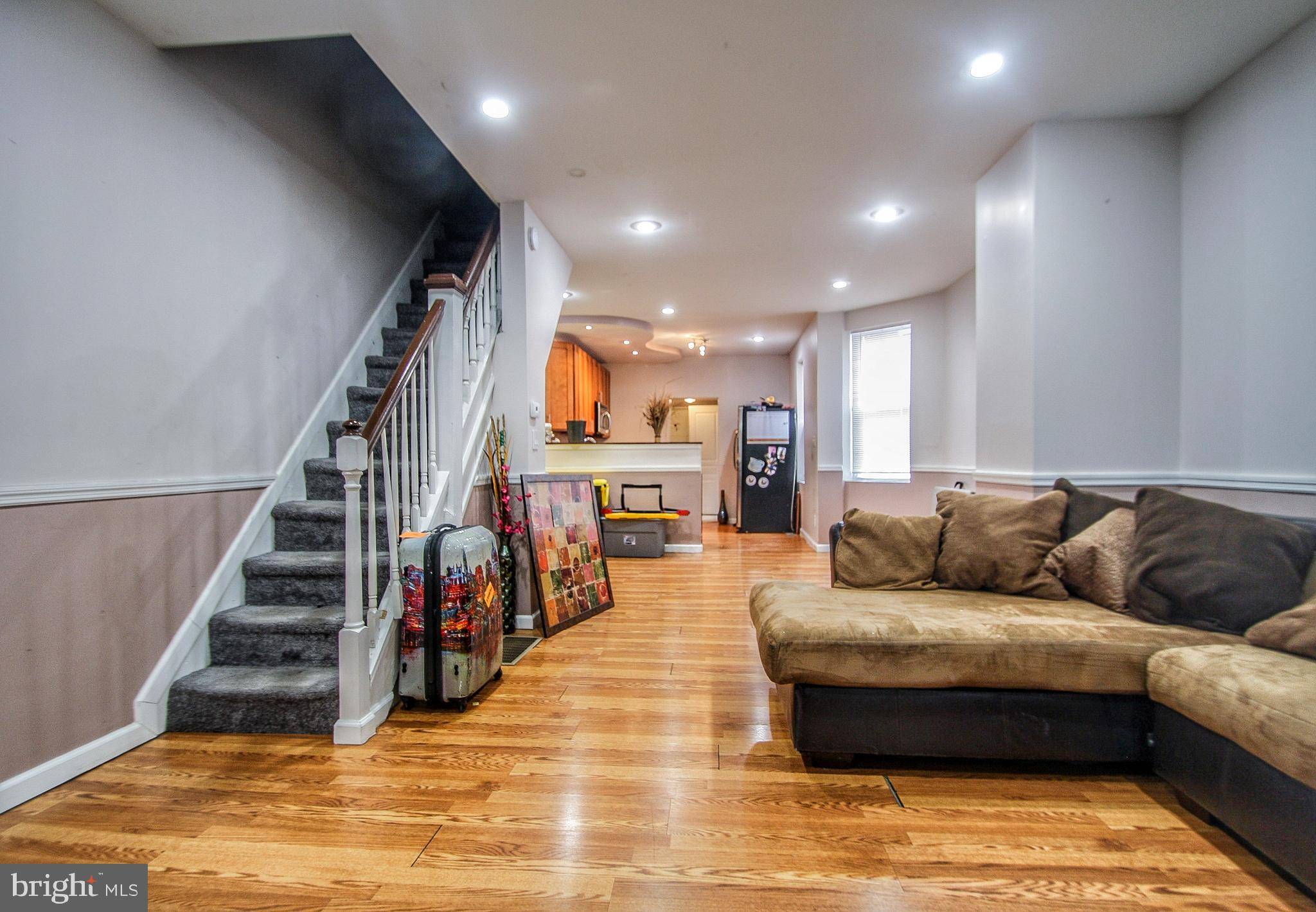 Philadelphia, PA 19151,1642 N 60TH ST