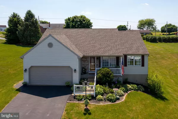 3 FAWN GLENN CT, Lititz, PA 17543