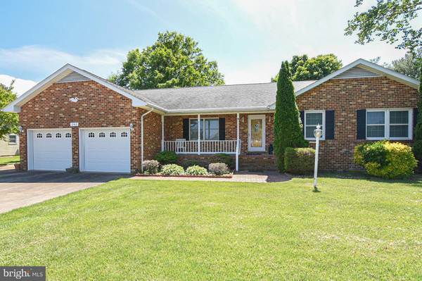 242 POTOMAC LN, Colonial Beach, VA 22443