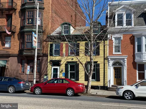 709 N 2ND ST, Harrisburg, PA 17101