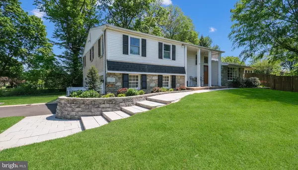 Horsham, PA 19044,733 INVERNESS DR