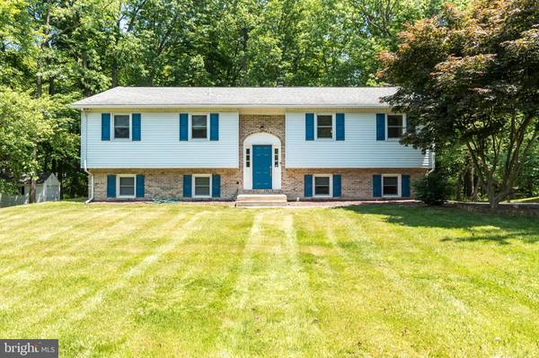 237 FORRESTAL DR, Bear, DE 19701