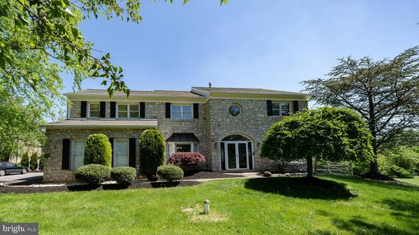 107 GWYNEDD LEA DR, North Wales, PA 19454