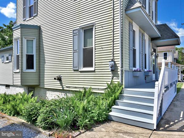 Adamstown, PA 19501,161 W MAIN ST