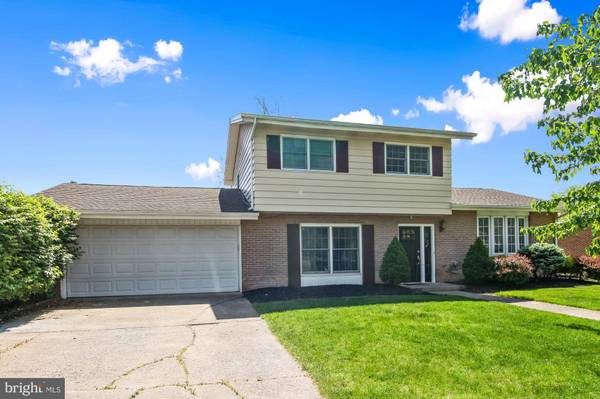 103 LIGHTHOUSE DR, Mechanicsburg, PA 17050