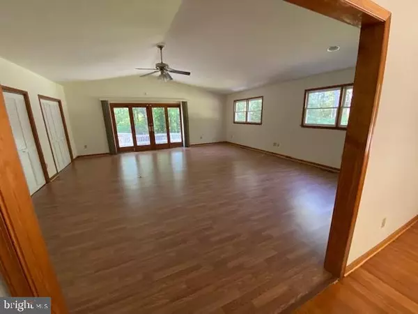 Fredericksburg, VA 22406,491 HOLLY CORNER RD