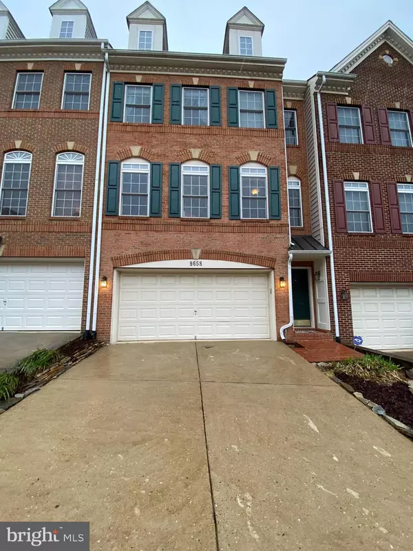 Lorton, VA 22079,9658 POTTERS HILL CIR