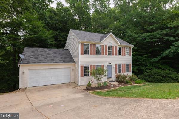 3713 W GLEN DOWER DR, Fredericksburg, VA 22408