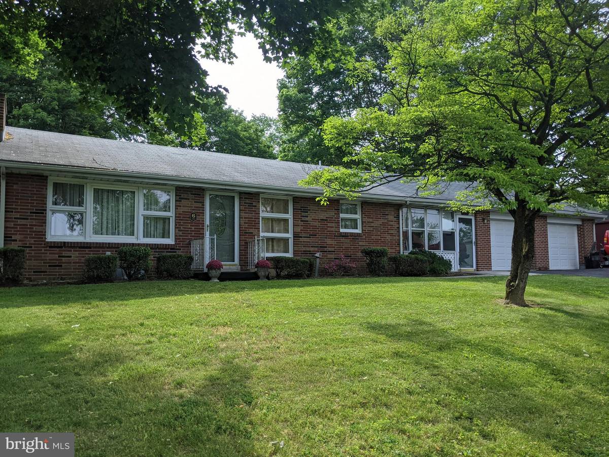 Enola, PA 17025,6 CAROL LN