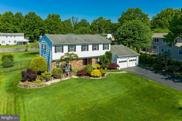 136 SHERWOOD DR, Freehold, NJ 07728