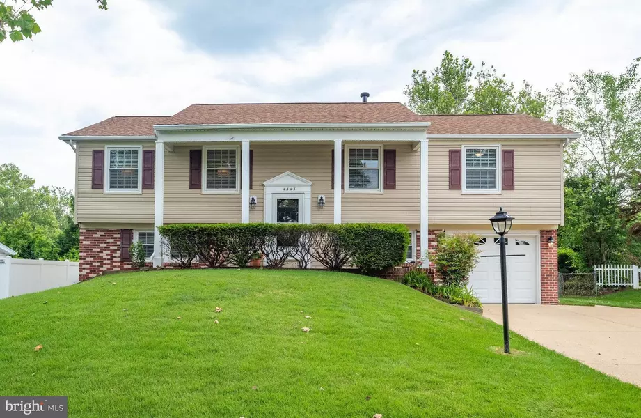 4345 MOUNT CARRIAGE LN, Fairfax, VA 22033