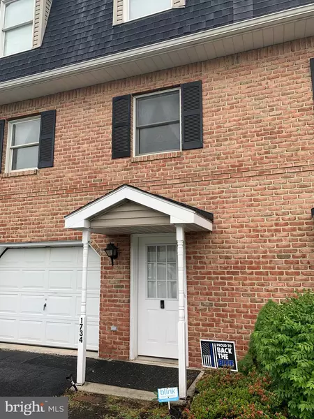 1734 ENGLISH DR, Mechanicsburg, PA 17055