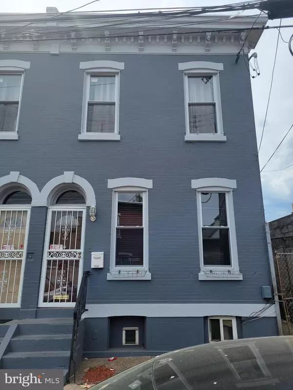 Philadelphia, PA 19133,2652 N FAIRHILL ST