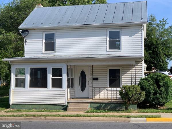 743 E MAIN ST, Luray, VA 22835