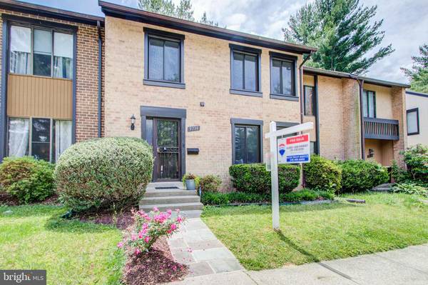 9738 SHADOW OAK DR, Gaithersburg, MD 20886