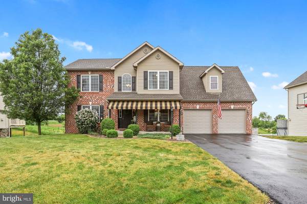 1443 HUNTERS CHASE, Chambersburg, PA 17202