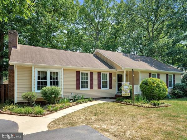 9817 LEAVELLS RD, Fredericksburg, VA 22407