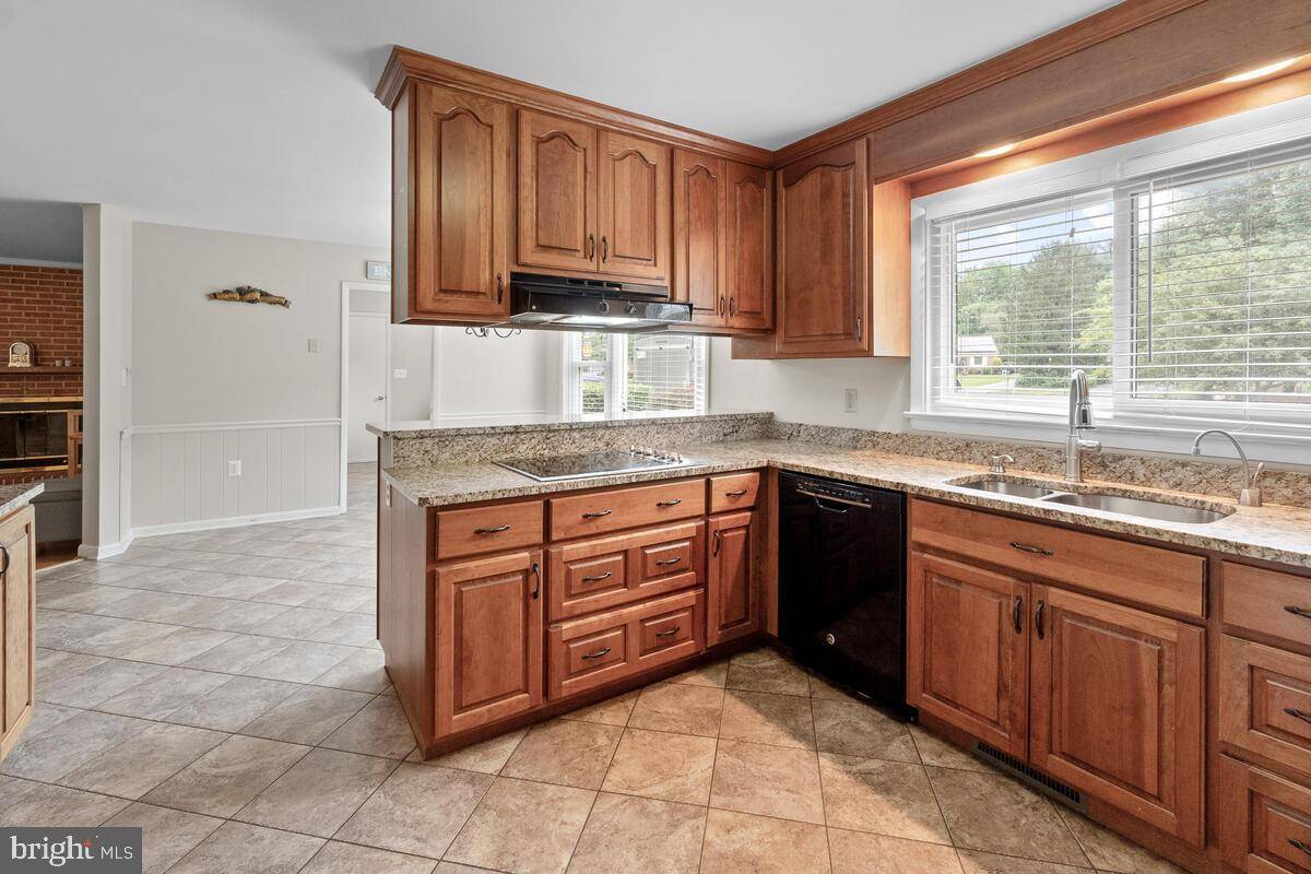 Frederick, MD 21702,8208 RIDGELEA CT