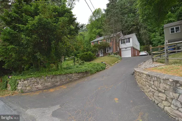 Reading, PA 19606,206 W NEVERSINK RD