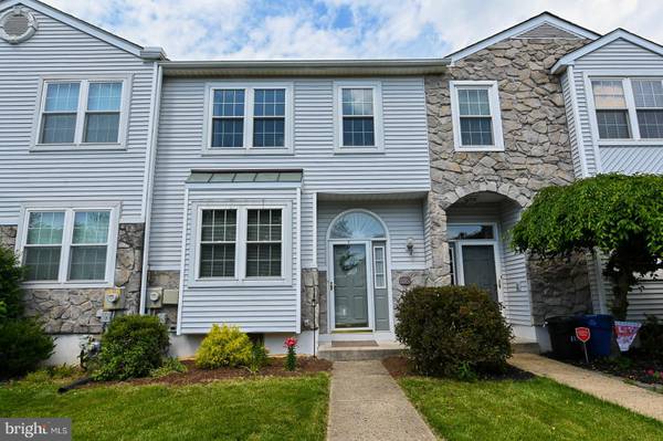 112 YELLOW WOOD CT, Collegeville, PA 19426