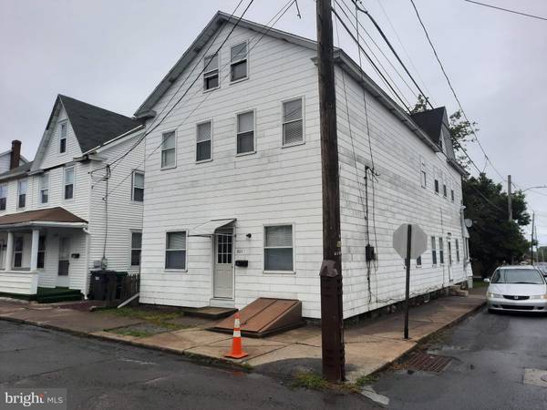 301 WASHINGTON STREET, Freeland, PA 18224