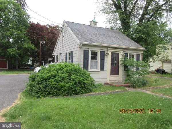 172 S MAIN ST, Yardley, PA 19067