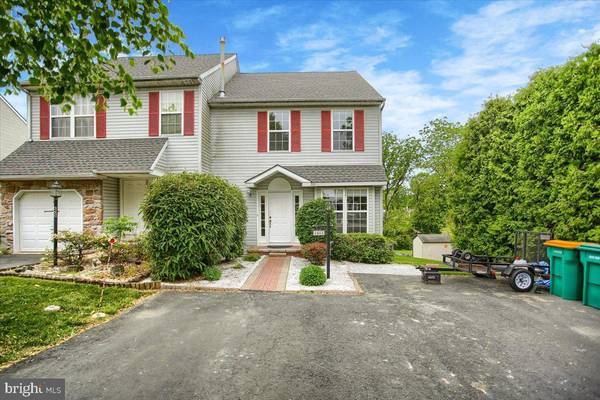 46 COUNTRY RD, Perkasie, PA 18944