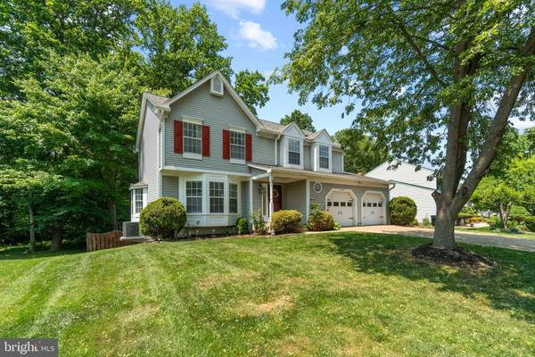 4494 EDSALL DR, Woodbridge, VA 22193