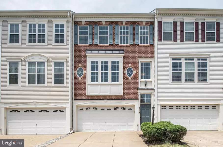 2598 OAK TREE LN, Woodbridge, VA 22191