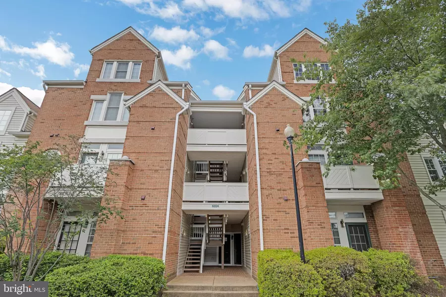 6824 BRINDLE HEATH WAY #E, Alexandria, VA 22315